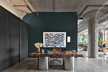 Бетон доминирует в офисах INC Architecture & Design в Нью-Йорке