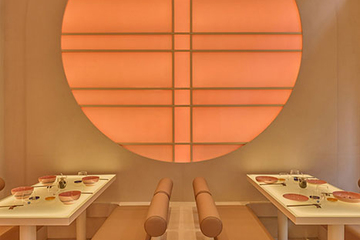 Космический туризм повлиял на дизайн суши-ресторана Ichi Station в Милане