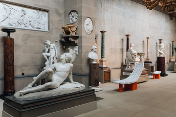 Выставка в Chatsworth House — это столкновение прошлого и настоящего