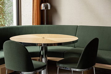 Студия Johannes Torpe создала гедонистический дизайн ресторана в Копенгагене